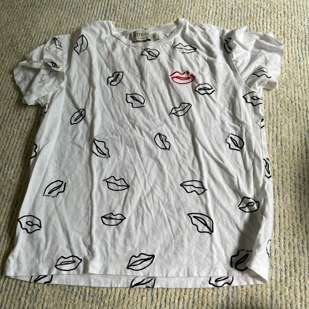Etre cecile lip tee